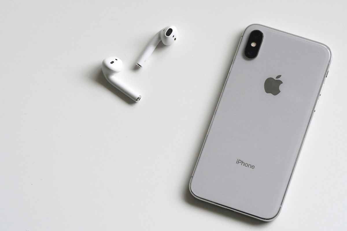 Prima di comprare iPhone controlla queste specifiche 